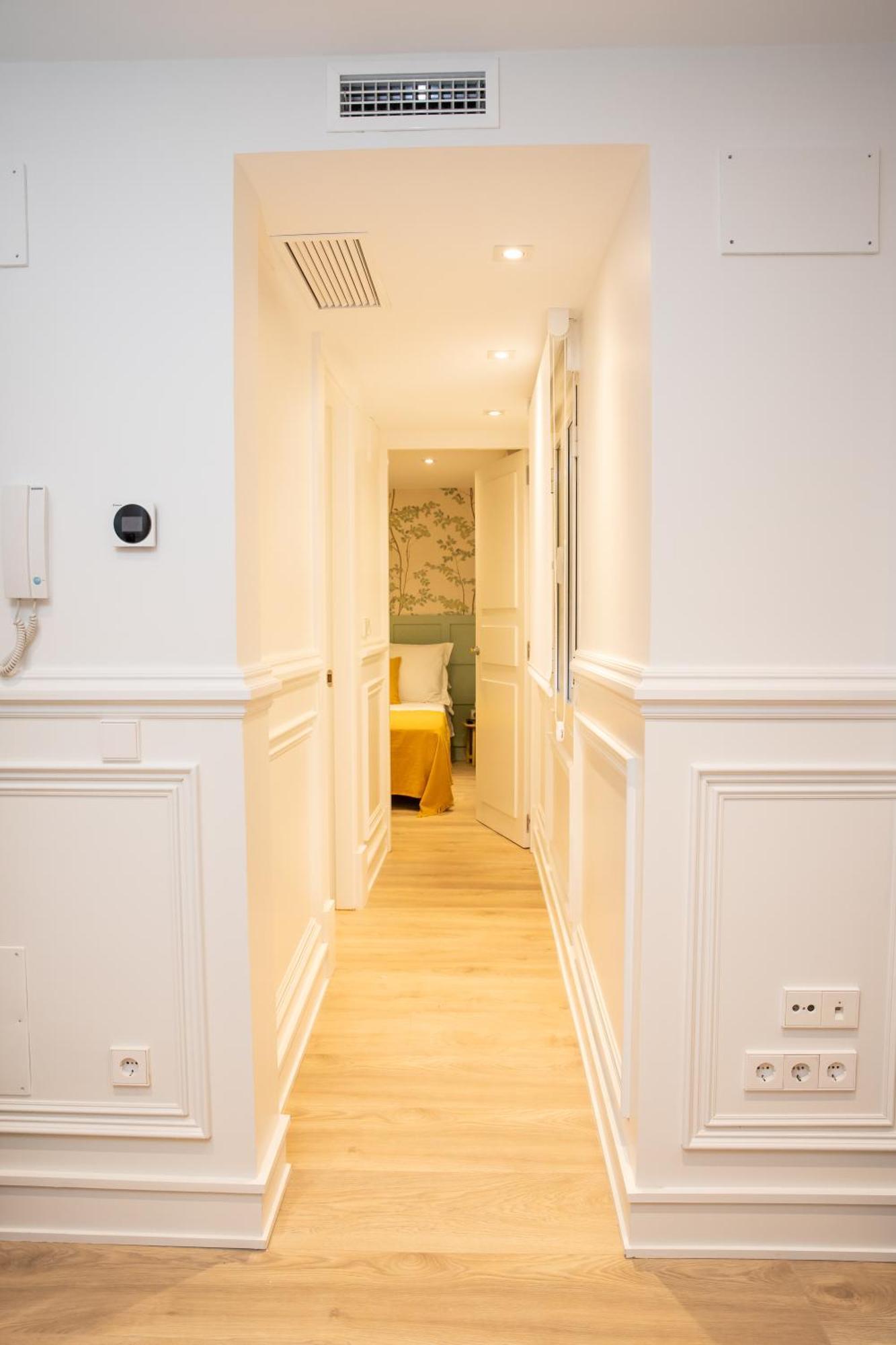 Apartamentos Principe 7 Мадрид Екстериор снимка